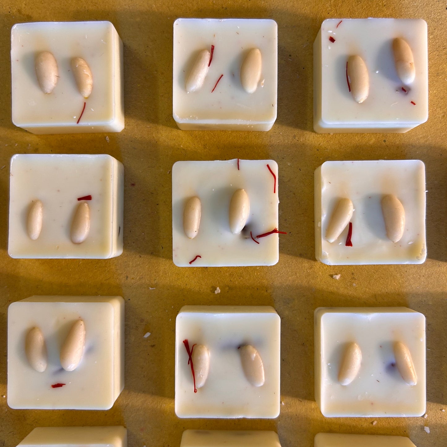 Sortilegi della Maga - White Magic - Kumquat et pignons de pin