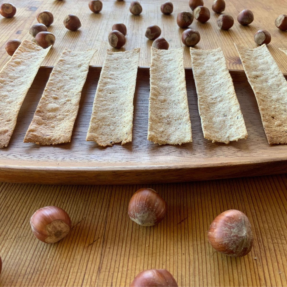 snack segale, nocciola e uvetta vegani e senza lievito 