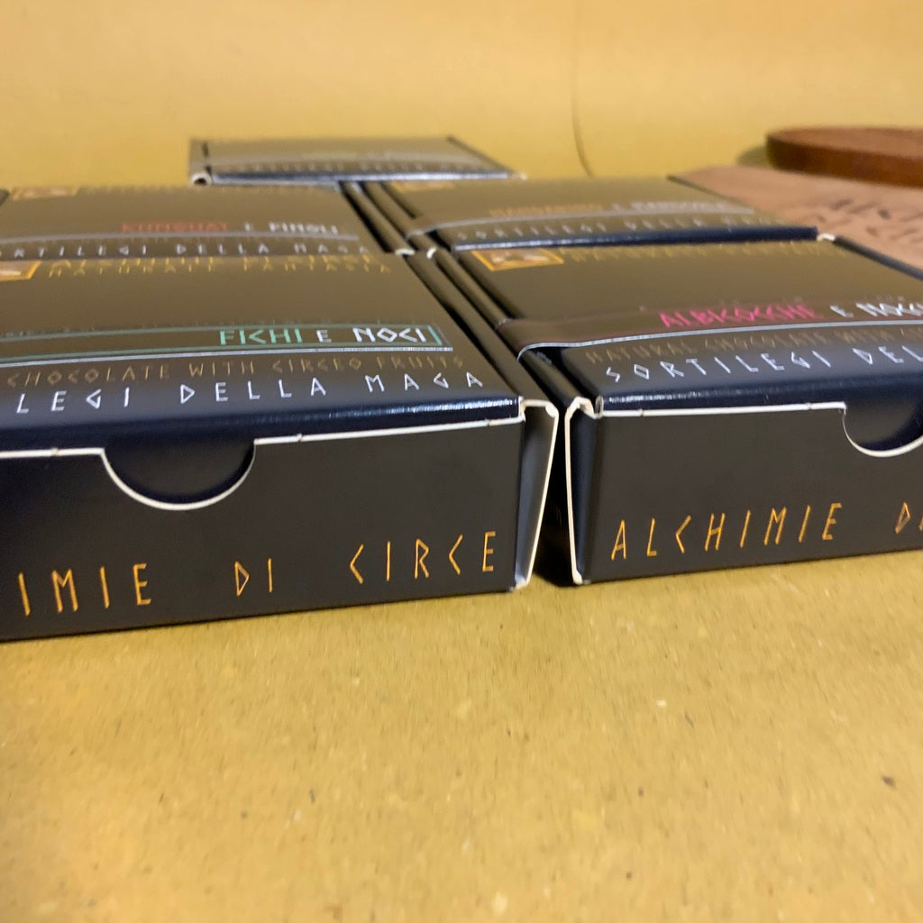 Choco Box Black Magic - Dark Pralines - vegan e gluten free